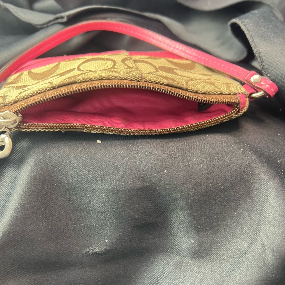Used Coach Khaki and Pink Canvas Wristlet and card carrier with key chain - Picture 2 of 4